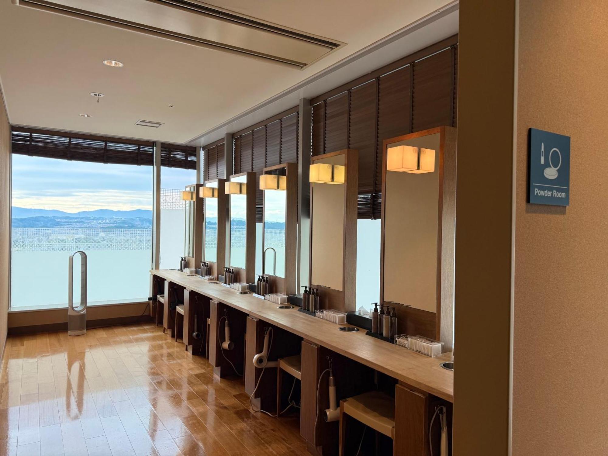 Jr Kyushu Blossom Hotel 4*